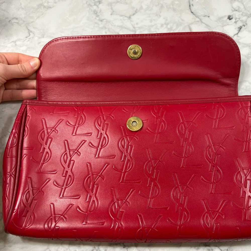 ❌SOLD❌YSL Red Leather Clutch - Picture 3 of 16